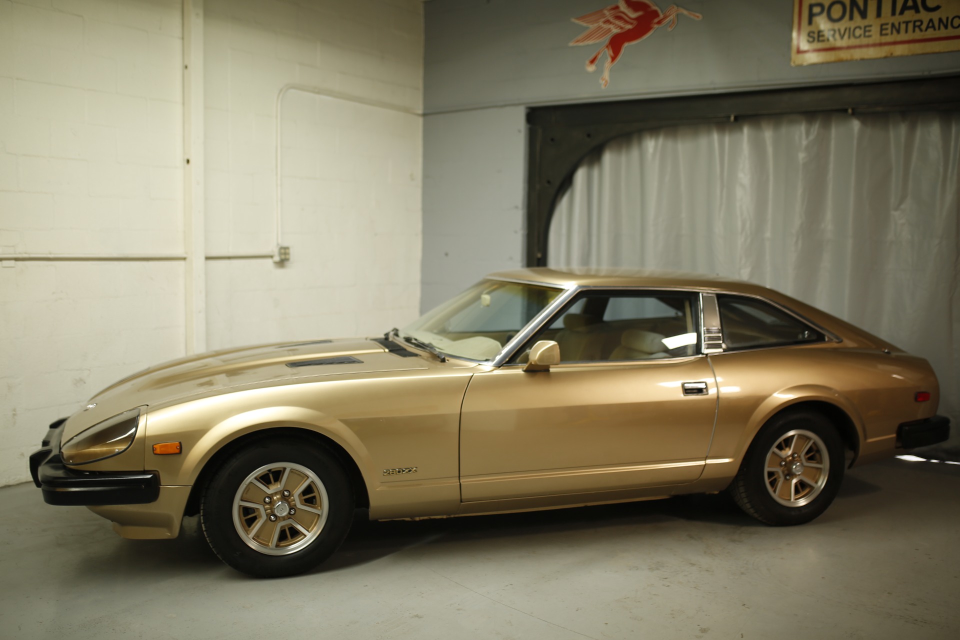 よう様　18枚 1979 Datsun 280ZX | Beverly Hills Car Club